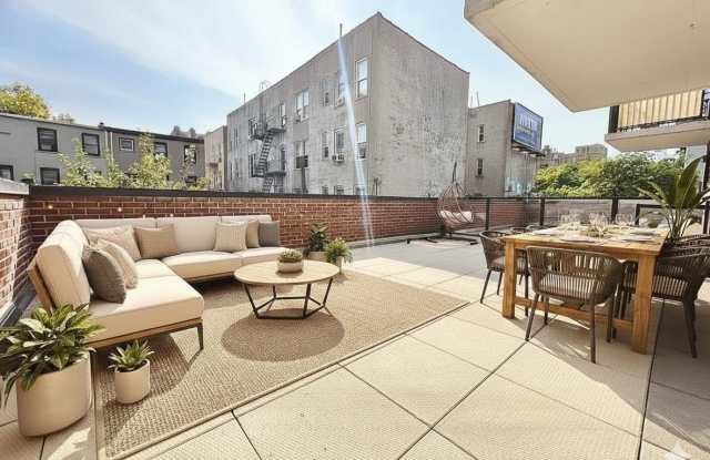 21-10 44TH Drive unit: D2