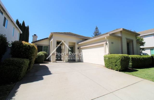 Very Nice 3bd/2ba Elk Grove Home in Laguna West! - 2820 Babson Drive, Elk Grove, CA 95758