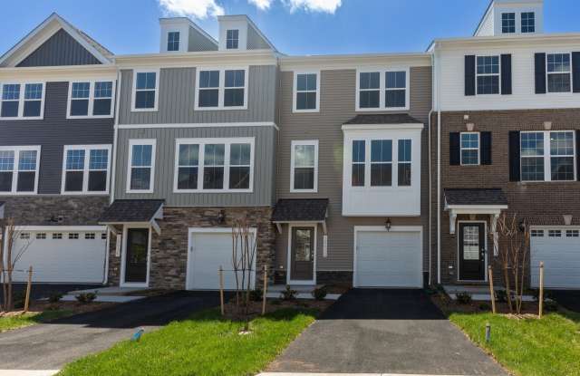 Photo of 10512 HINTON Way