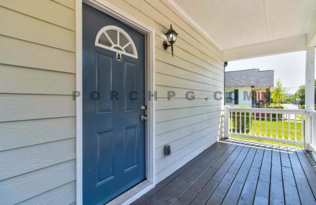 1211 Spring Creek St. Southwest