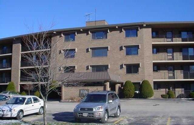 Photo of 650 E Greenwich Avenue unit: 207