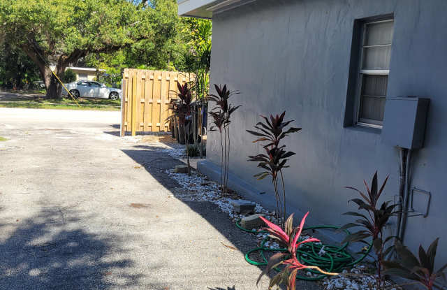 Photo of 400 Southwest 7th Street