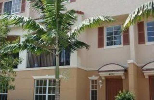 Photo of 4632 DANSON WAY