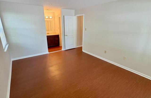 8601 FALLS RUN Road unit: A