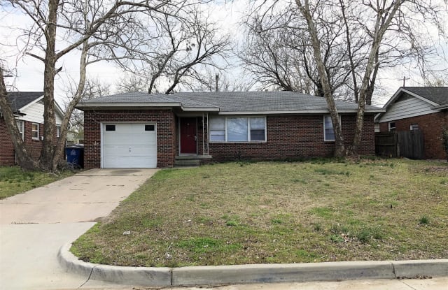 37 S 105th E PL - 37 South 105th East Place, Tulsa, OK 74128