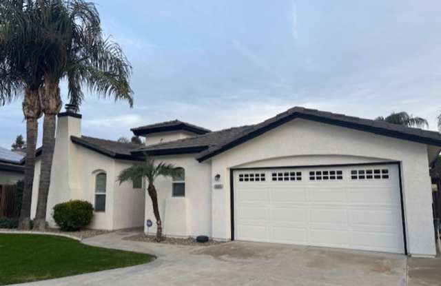 Photo of Move-In Ready 3 Bedroom Home with Pool in Rosedale