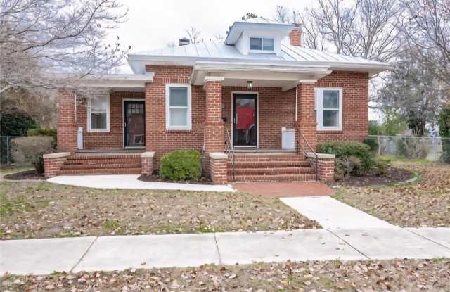 Photo of 411 Lafayette Avenue