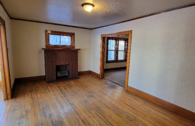 1517 Niagara #1 - 1517 Niagara Ave, Niagara Falls, NY 14305