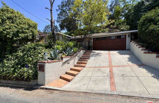 7756 Torreyson Dr. unit: A