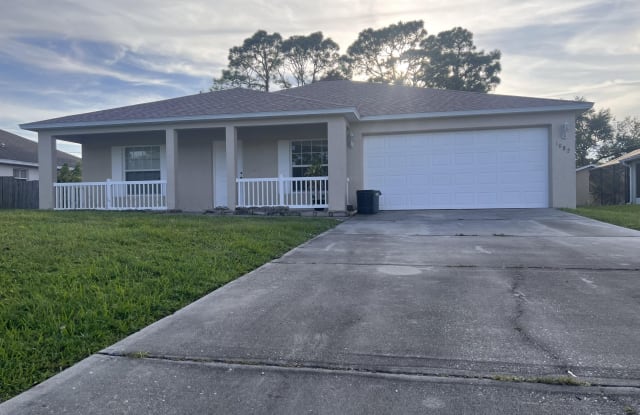 1082 Lassen Avenue NW - 1082 Lassen Avenue Northwest, Palm Bay, FL 32907