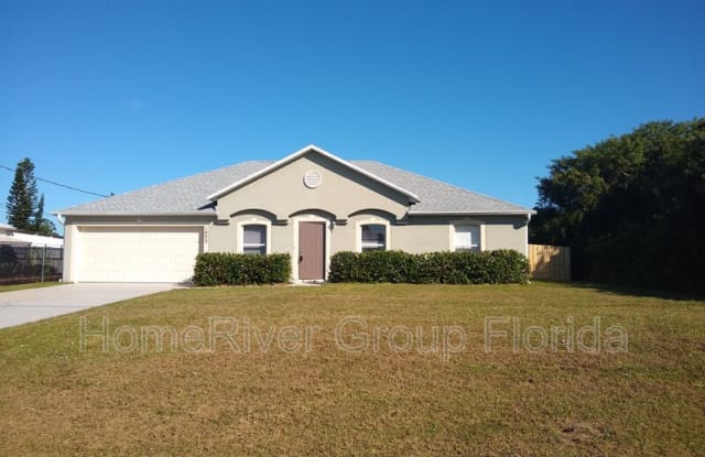 1055 SW Idol Ave - 1055 Southwest Idol Avenue, Port St. Lucie, FL 34953