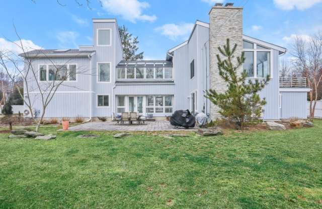 7 Harbor Road - 7 Harbor Road, Westport, CT 06880