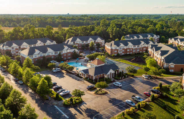 Photo of White Oak Luxury Apartments