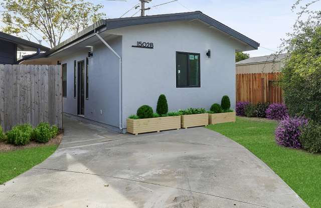 Photo of 1502 Coolidge St