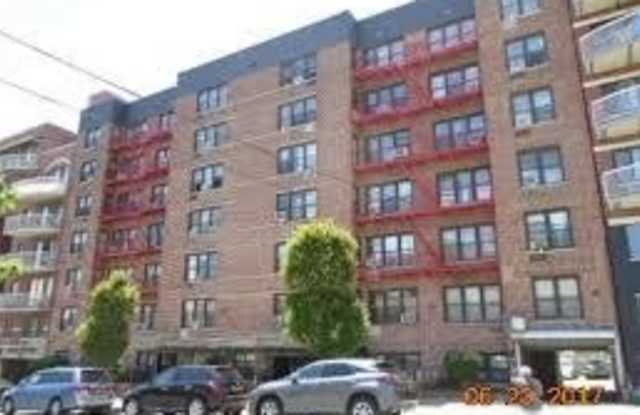 87-20 175th Street unit: 5J