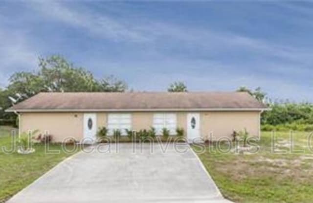 321 Gordon Ave South - 321 321/323 Gordon Ave S, Lehigh Acres, FL 33973