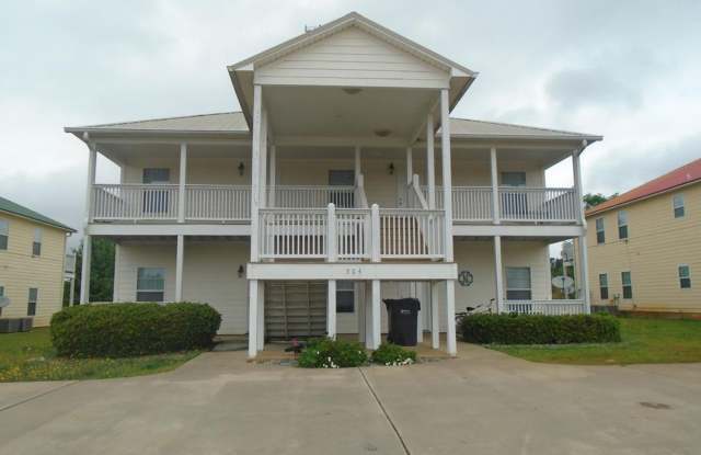 Club Villa Court 504 # 1
