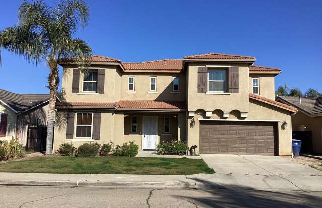 7426 E. Redlands Avenue