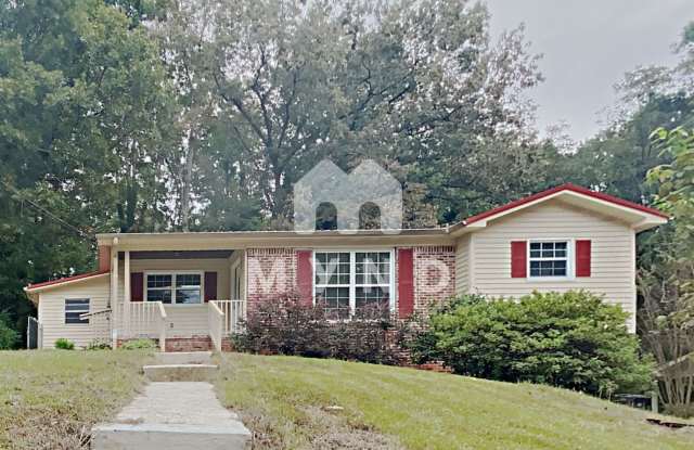 413 Westwood Ave - 413 Westwood Avenue, Adamsville, AL 35005