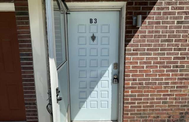 145 4th Avenue unit: B3