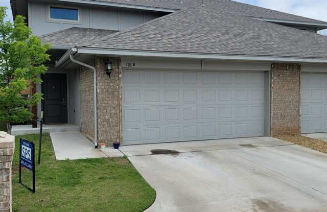 118 NE 23rd Street