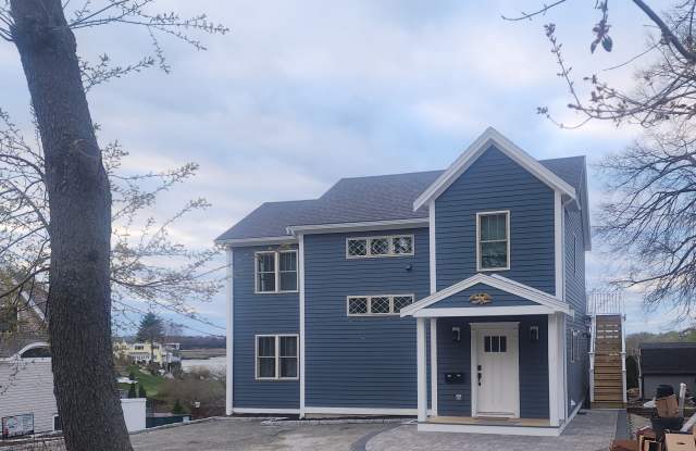 70 Thurston Point Rd