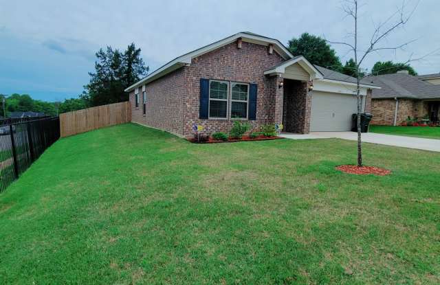 5804 Deauville Street