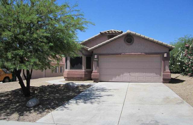 60198 E Verde Vista Ct