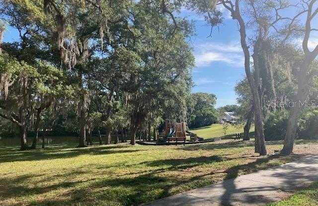 1050 WEXFORD LEAS BOULEVARD