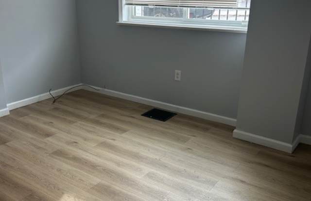 1121 Columbia Avenue - 1