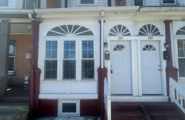 344 MIDDLESEX STREET