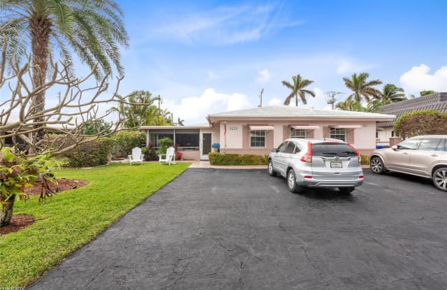 242 Neptune Ave # N - 242 Neptune Avenue, Lauderdale-by-the-Sea, FL 33308