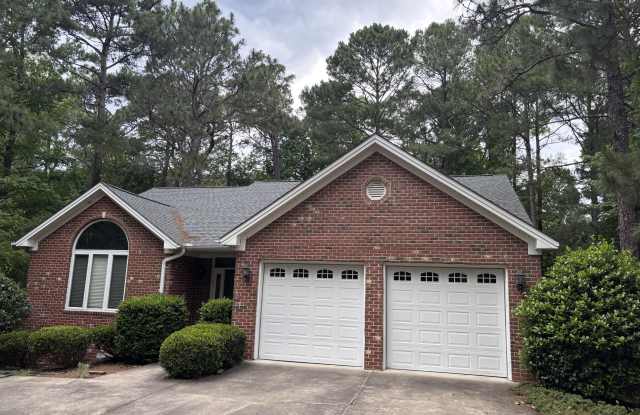 285 Merion Cir
