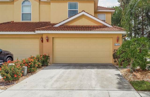 1405 RIDGE TERRACE