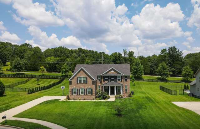 Photo of **RARE, EXECUTIVE HOME ON OVER HALF AN ACRE IN WILLIAMSON COUNTY BRENTWOOD ZONED FOR BRENTWOOD MIDDLE AND HIGH**