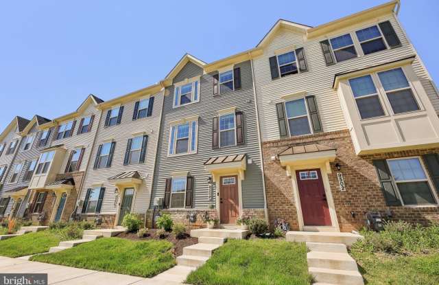 9504 AUTUMN BERRY PLACE