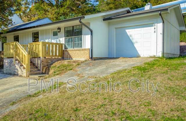 Photo of 845 Donaldson Rd