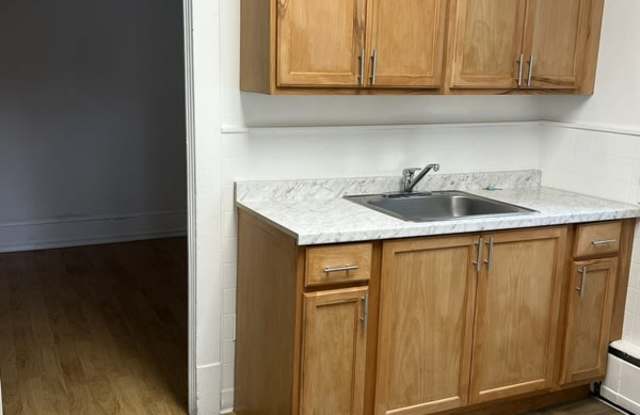 Photo of 443-445 Scott St