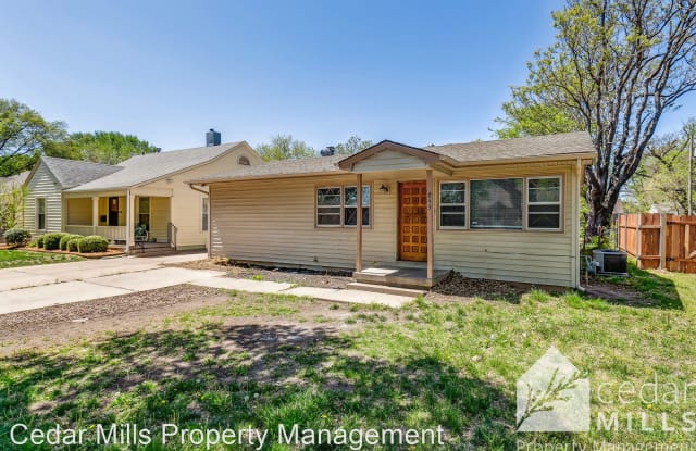 843 S Chautauqua - 843 Chautauqua, Wichita, KS 67211