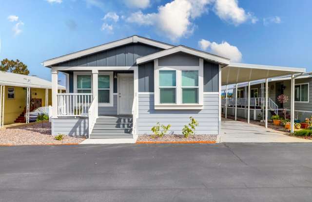 Manufactured Home in Casitas del Sol, 55+ Community