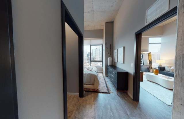 1031 West Washington Blvd.