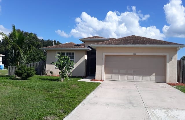 702 Milton Ave N - 702 Milton Avenue North, Lehigh Acres, FL 33971