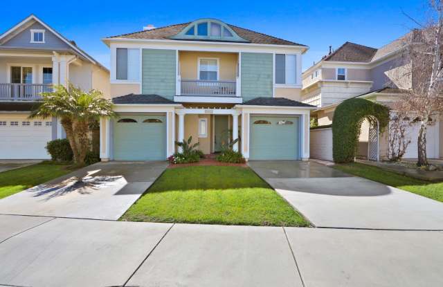 Spacious 3 Bedroom 3 Bath Available Now!