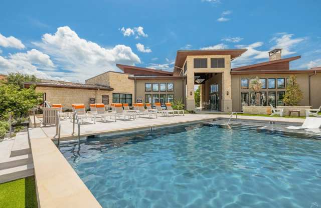 Bridge at Steiner Ranch Apartments