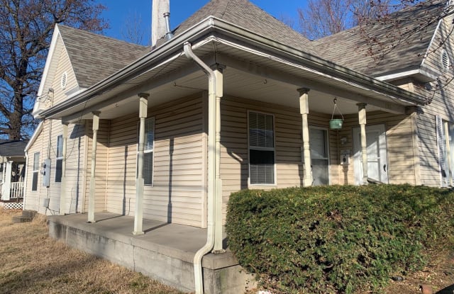 1303 N Main Unit B - 1303 N Main Ave, Springfield, MO 65802