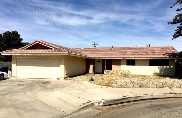 44352 Downsview Road - 44352 Downsview Road, Lancaster, CA 93535