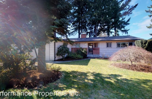 3113 SE 167th Avenue - 3113 Southeast 167th Avenue, Portland, OR 97236