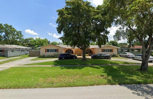 7300 NW 16th St - 7300 Northwest 16th Street, Plantation, FL 33313