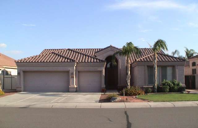 6765 W Skylark Dr - 6765 West Skylark Drive, Glendale, AZ 85308