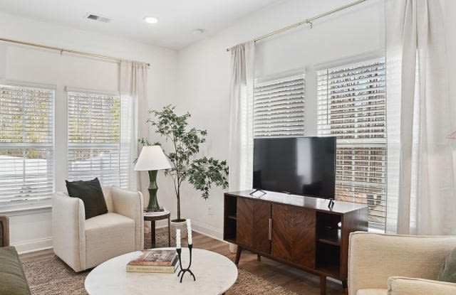 9100 Bluedale Rd Unit D13